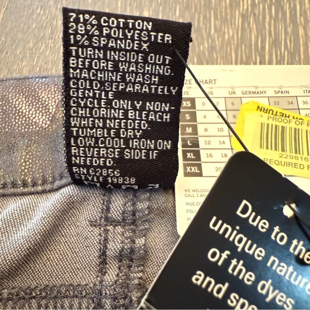 HUE Camo Metallic Skinny Pants Women’s Size Small – Stretchy, Stylish, & Sleek - Picture 9 of 16